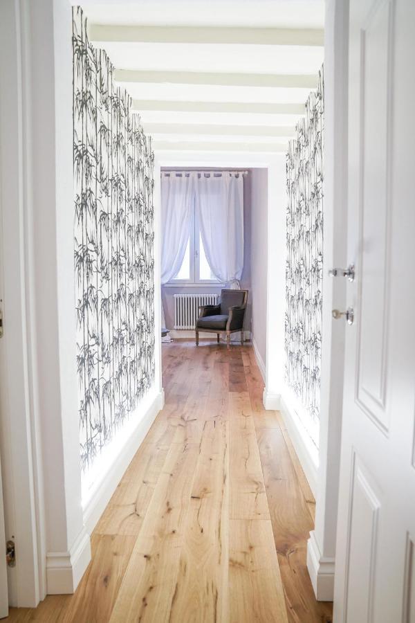 פירנצה Art Apartment Black & White Suite מראה חיצוני תמונה